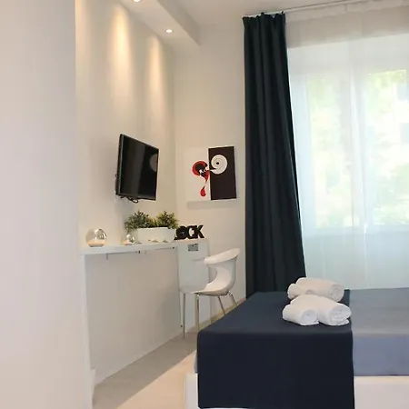 Little Rose 4* Roma