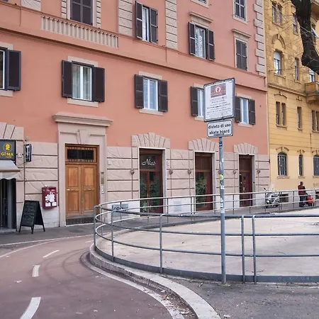 Little Rose 4* Roma