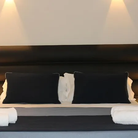 Pensión Little Rose