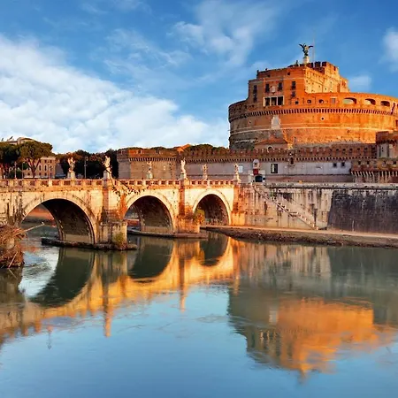 Pensión Little Rose 4*